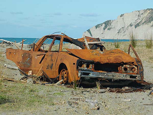 image of rusty car